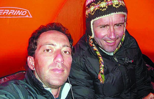 Iñaki Ochoa de Olza y Horia Colibasanu, en el Annapurna